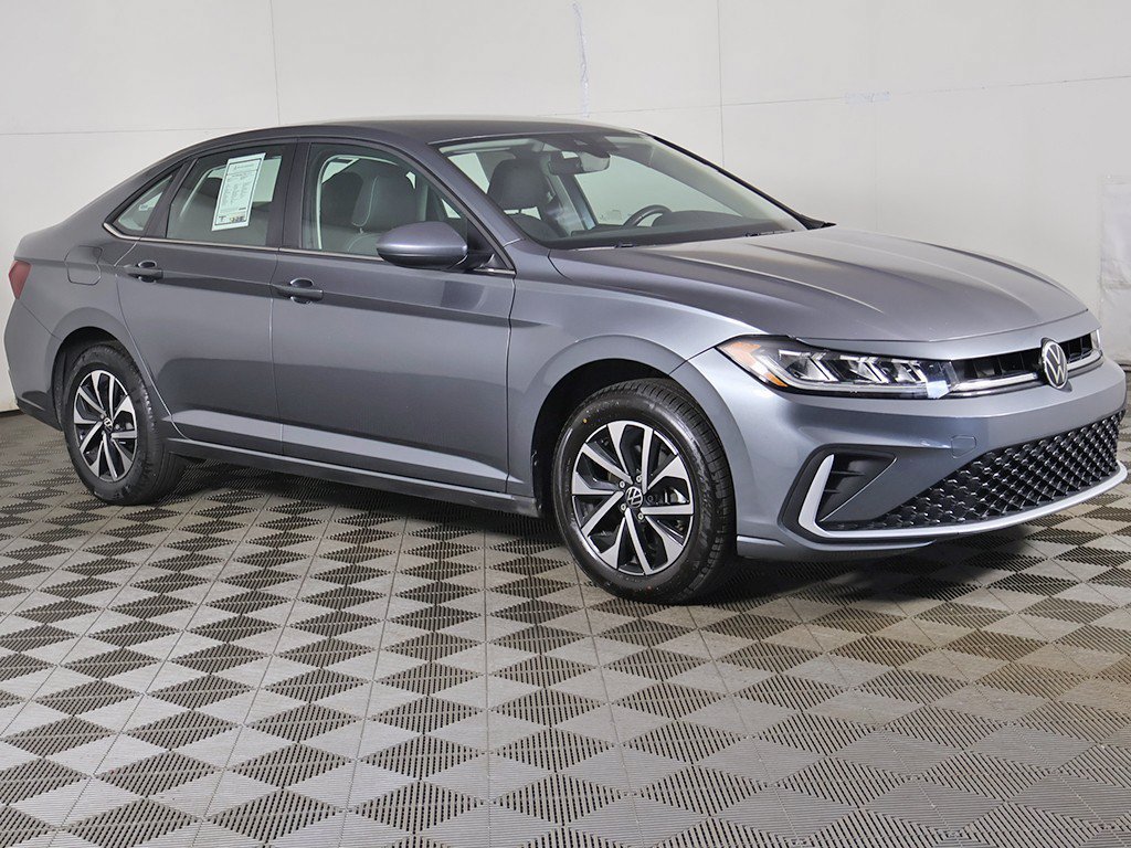 Used 2025 Volkswagen Jetta S FWD image 3