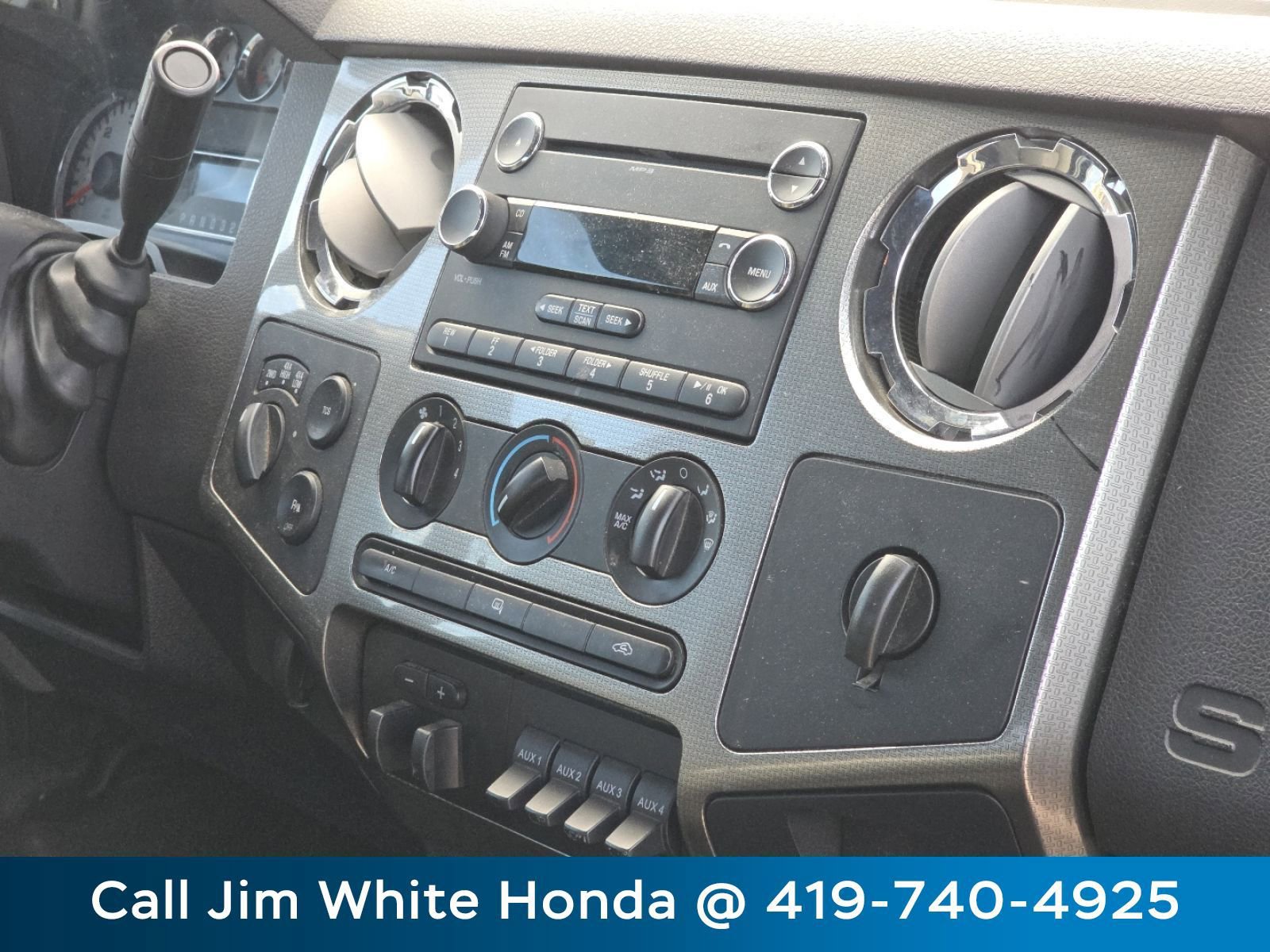 Used 2009 Ford F250 FX4 image 16