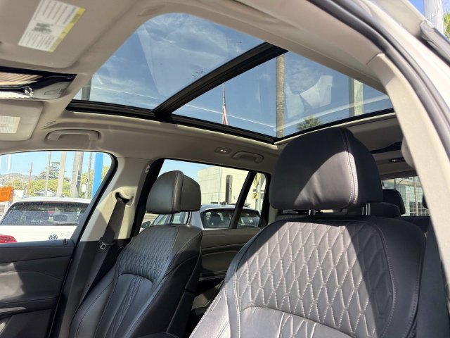 Used 2023 BMW X7 xDrive40i w/ Premium Package AWD/4WD image 21