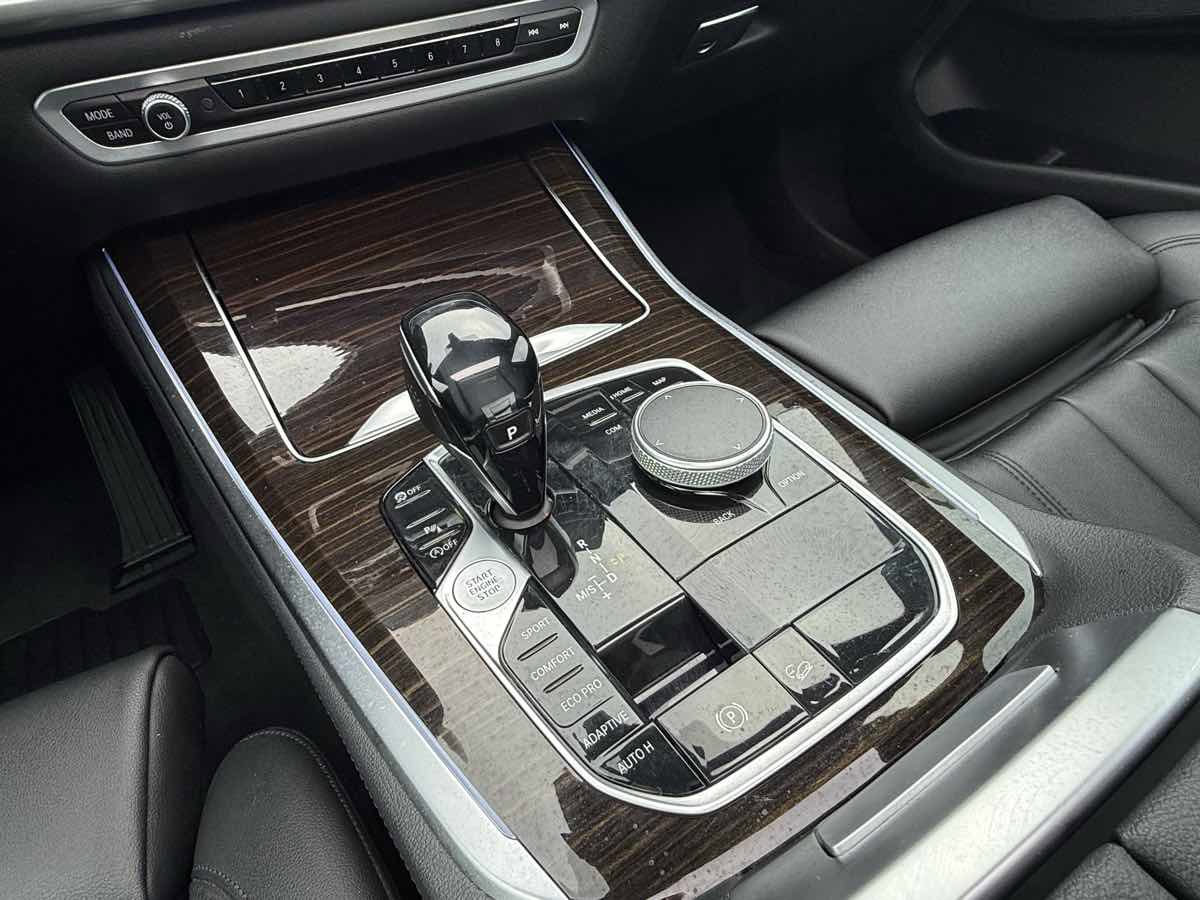 Used 2019 BMW X5 xDrive40i w/ Premium Package 2 image 18