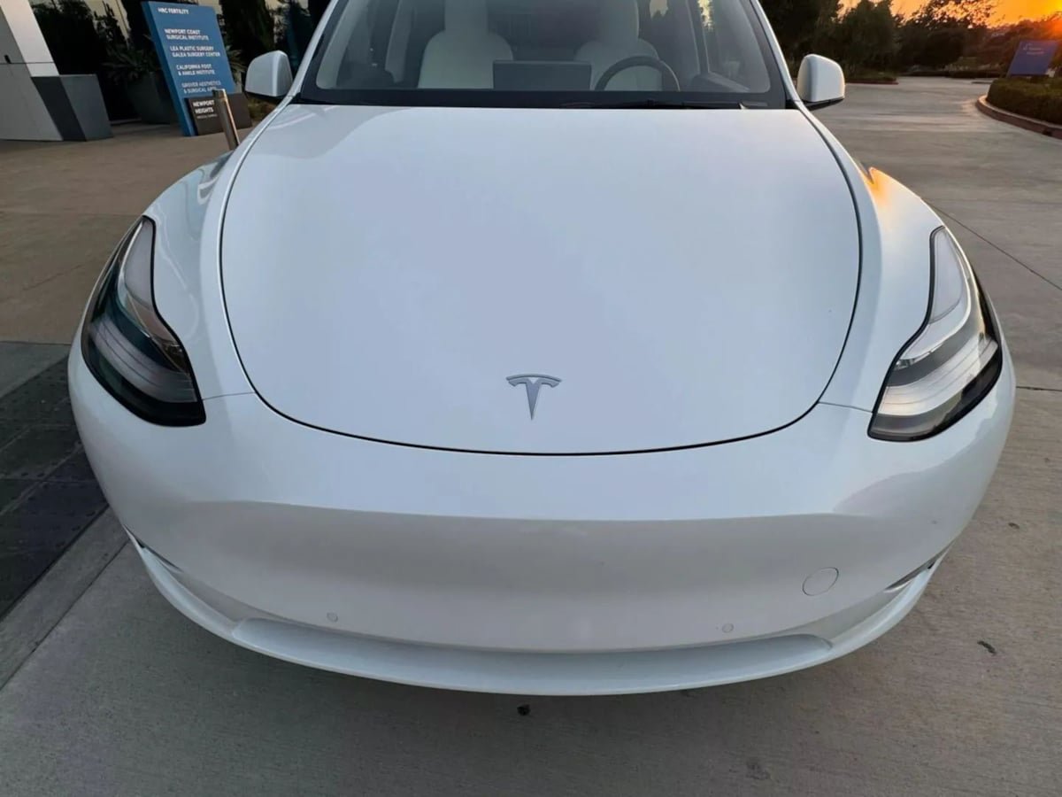 Used 2023 Tesla Model Y Long Range AWD/4WD image 26