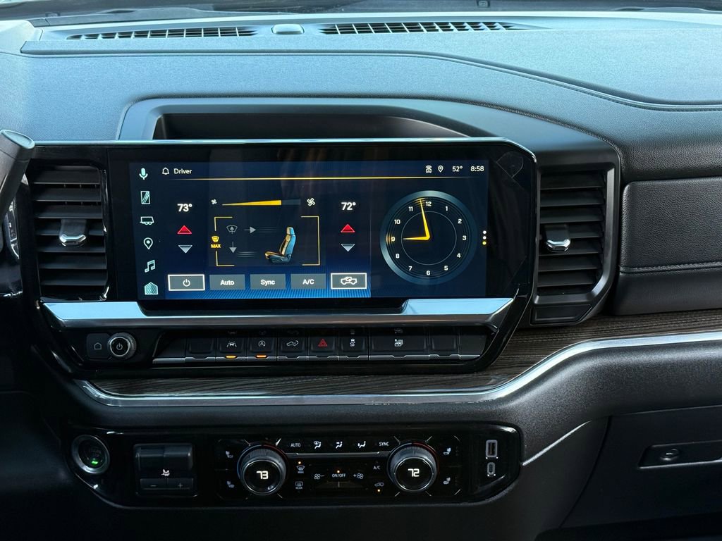 Used 2025 Chevrolet Silverado 1500 LT image 32