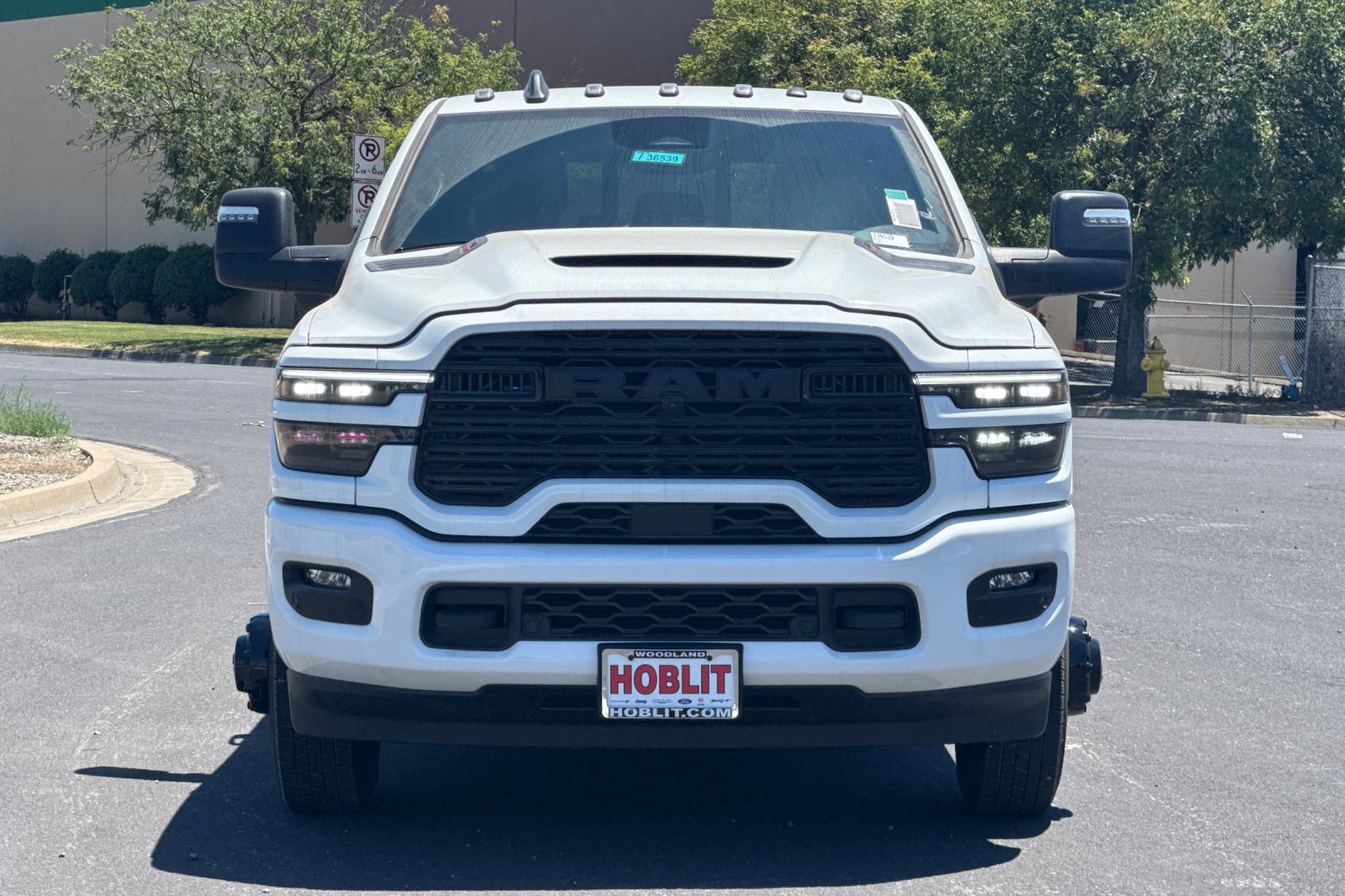 New 2026 RAM 3500 Laramie AWD/4WD image 8