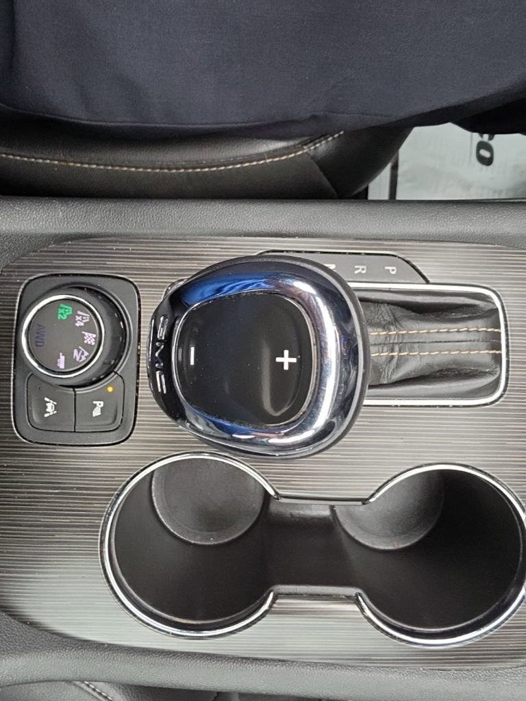 Used 2018 GMC Acadia SLT AWD/4WD image 18