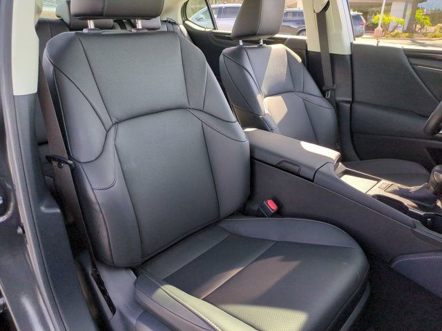 Used 2025 Lexus ES 350 w/ Accessory Package (Z2) image 29