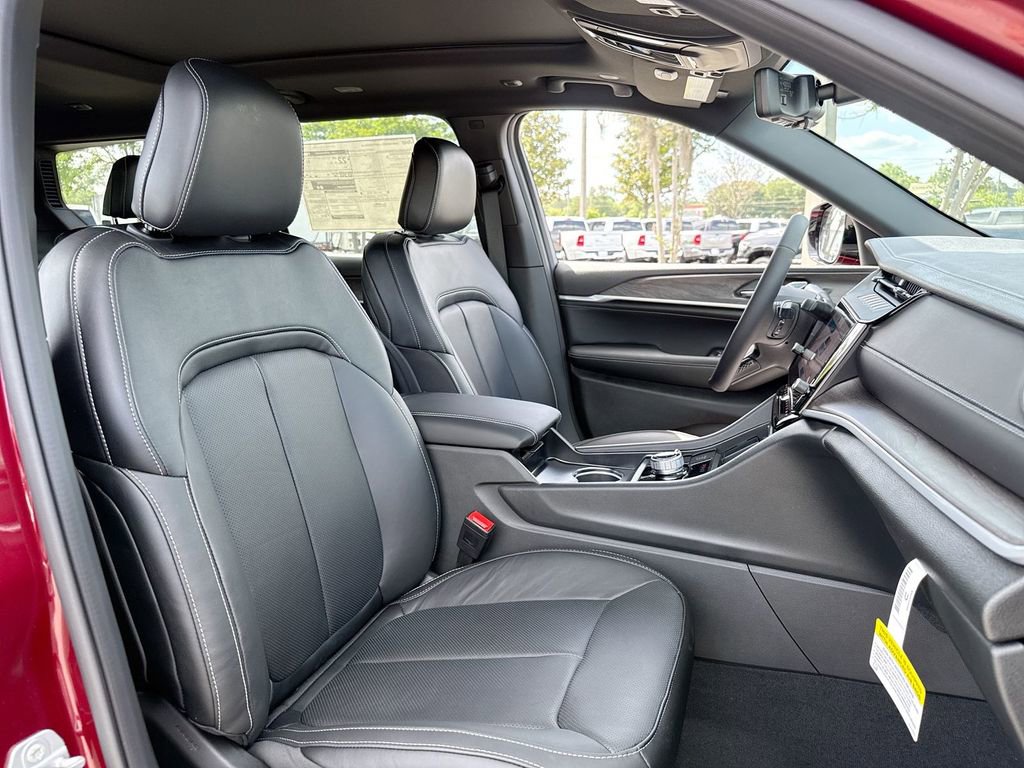 New 2026 Jeep Grand Cherokee L Limited AWD/4WD image 29