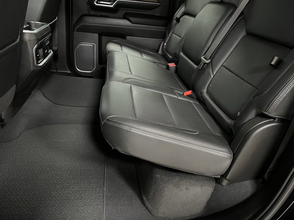 Used 2024 GMC Sierra 3500 Denali w/ Denali Reserve Package image 54