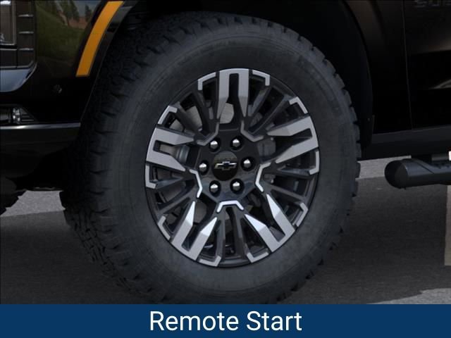 New 2026 Chevrolet Suburban Z71 AWD/4WD image 10