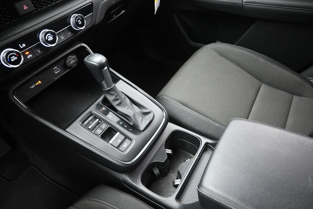 Used 2025 Honda CR-V LX image 14