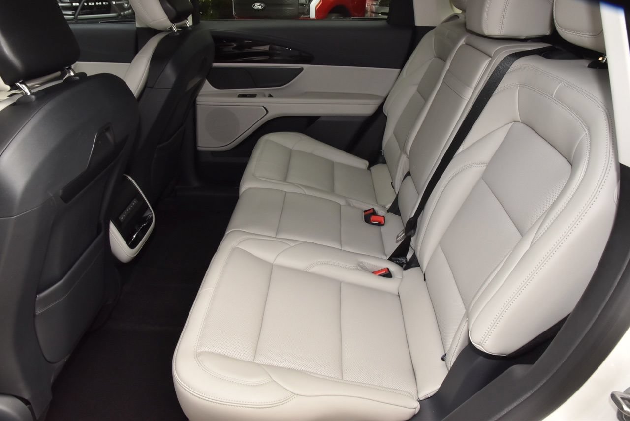 New 2026 Lincoln Nautilus Premier AWD/4WD image 14