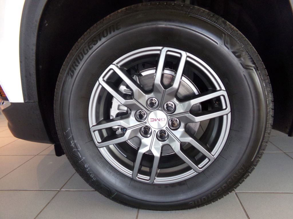 New 2025 GMC Acadia Elevation image 27