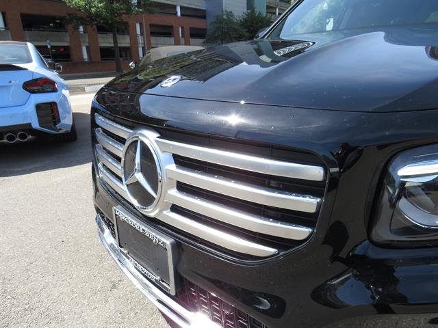 Certified 2024 Mercedes-Benz GLB 250 4MATIC image 21