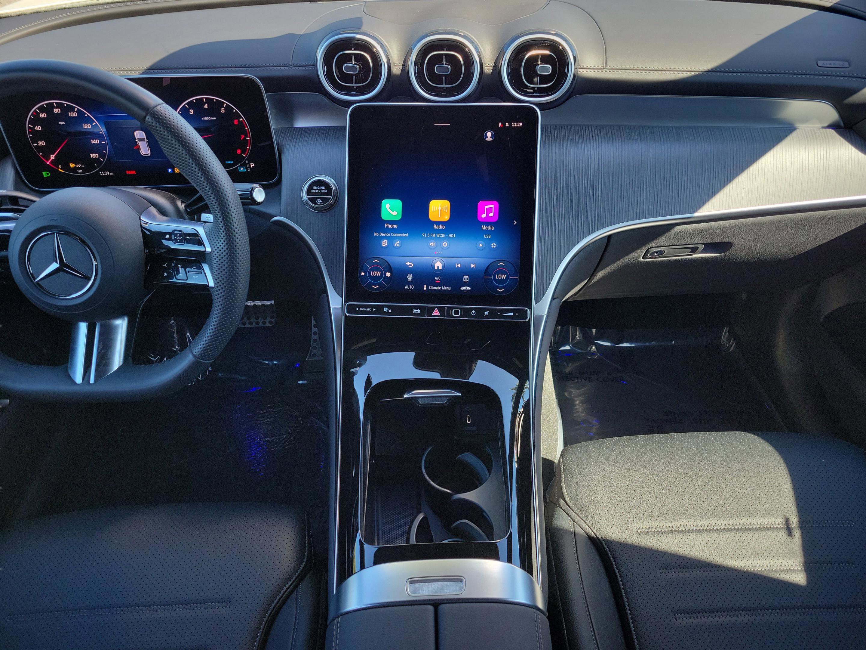 Used 2026 Mercedes-Benz GLC 300 image 17