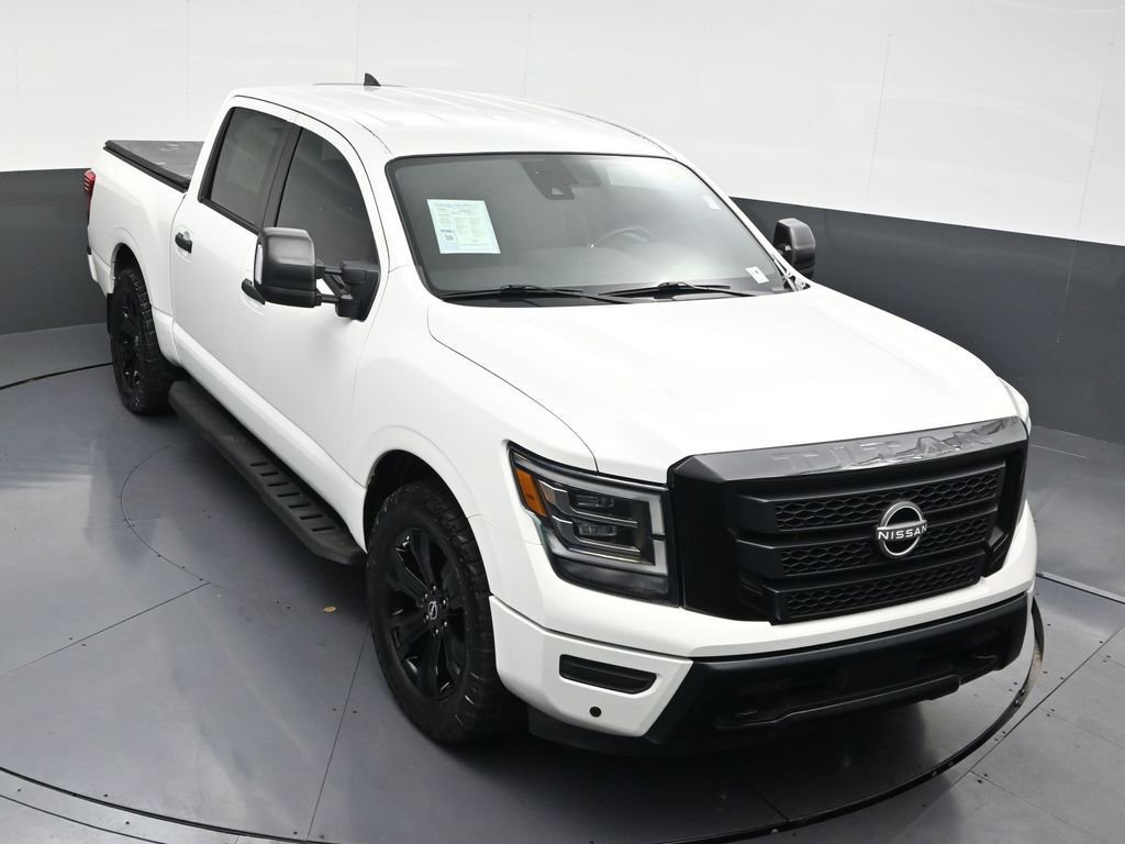 Used 2023 Nissan Titan SV w/ SV Convenience Package image 22