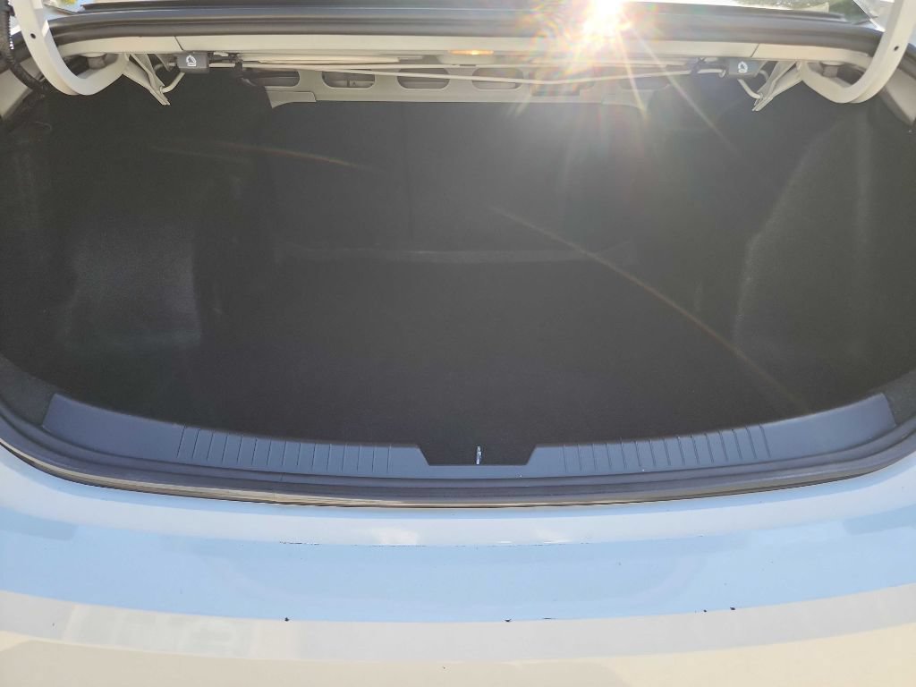 Used 2023 Chevrolet Malibu LS FWD image 25
