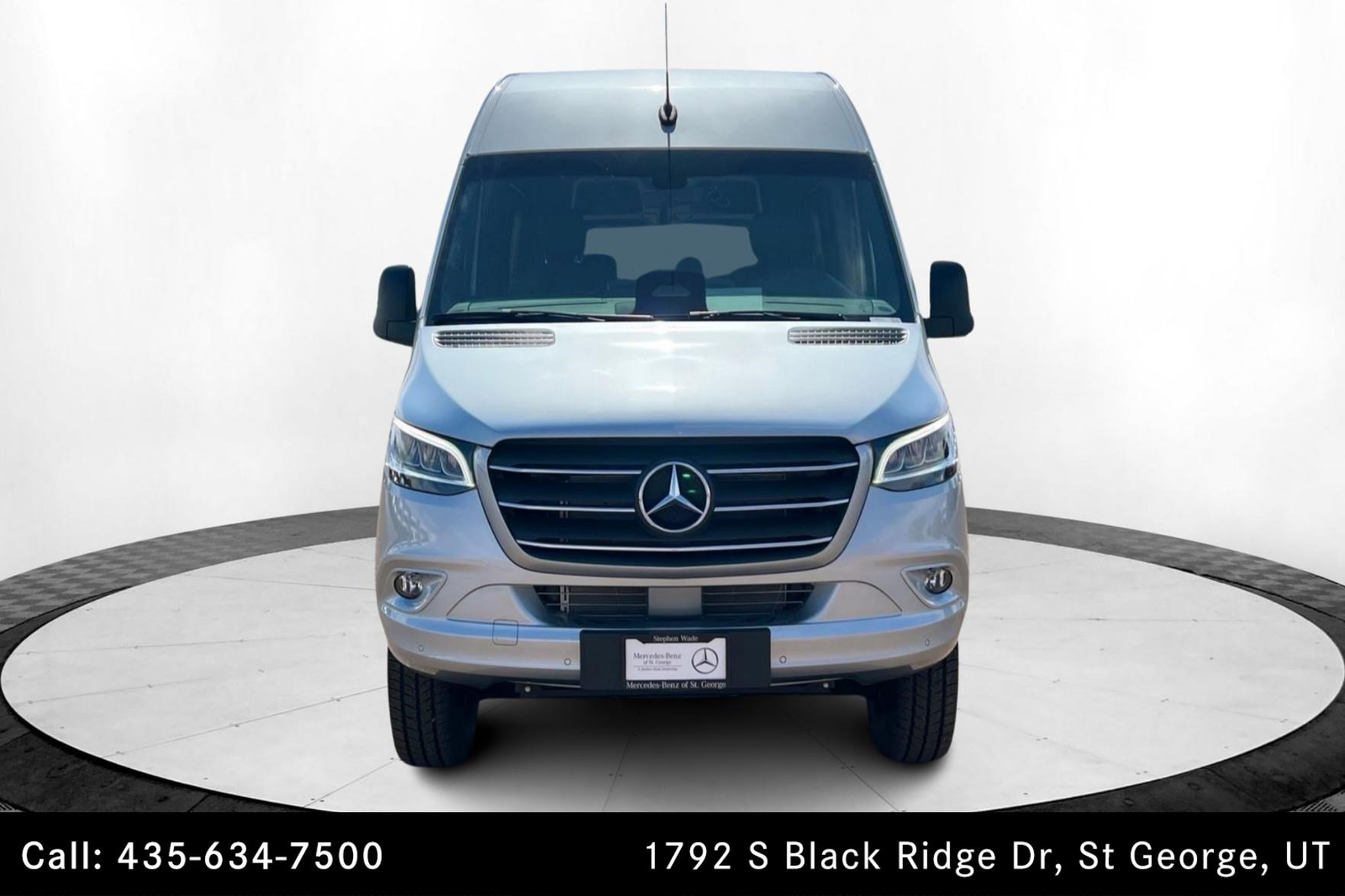 Used 2025 Mercedes-Benz Sprinter 2500 image 8