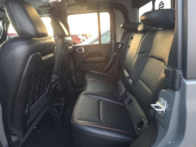 Used 2022 Jeep Gladiator Mojave w/ Cold Weather Group AWD/4WD image 22
