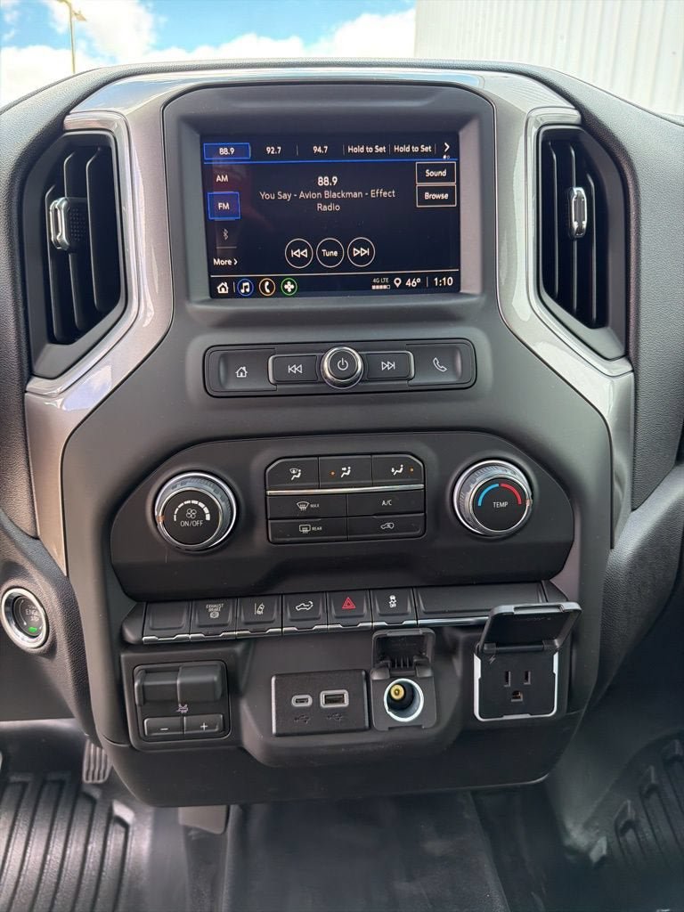 New 2026 Chevrolet Silverado 3500 W/T w/ WT Convenience Package AWD/4WD image 22