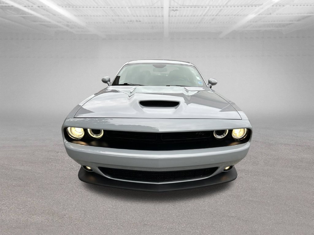 Used 2022 Dodge Challenger R/T w/ Blacktop Package RWD image 9