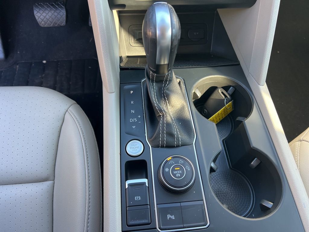 Used 2021 Volkswagen Atlas SE image 19