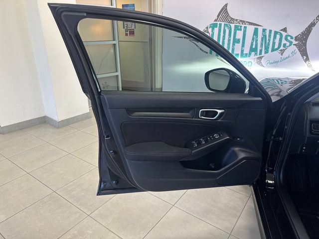 Used 2023 Honda Civic LX image 11