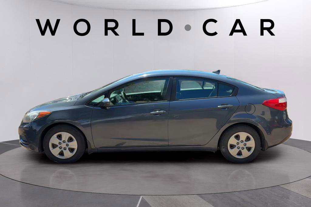 Used 2016 Kia Forte LX FWD image 4