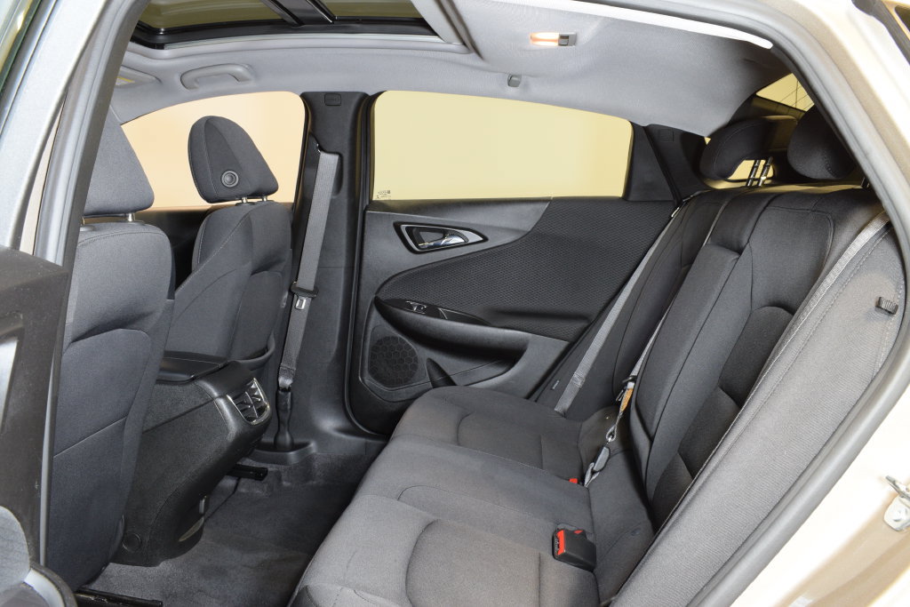 Used 2024 Chevrolet Malibu LT FWD image 28
