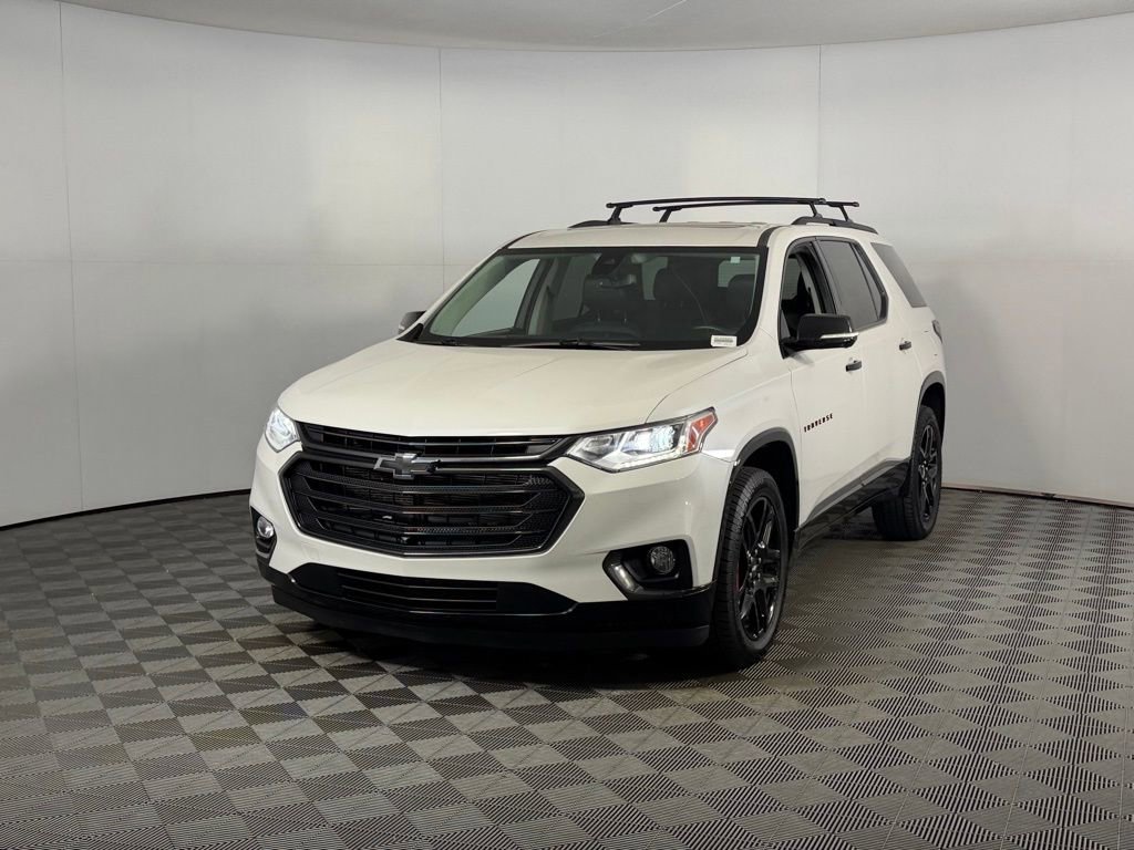 Used 2020 Chevrolet Traverse Premier w/ Redline Edition FWD image 3