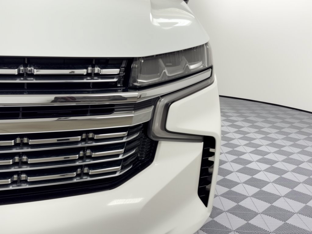 Used 2024 Chevrolet Suburban Premier RWD image 12