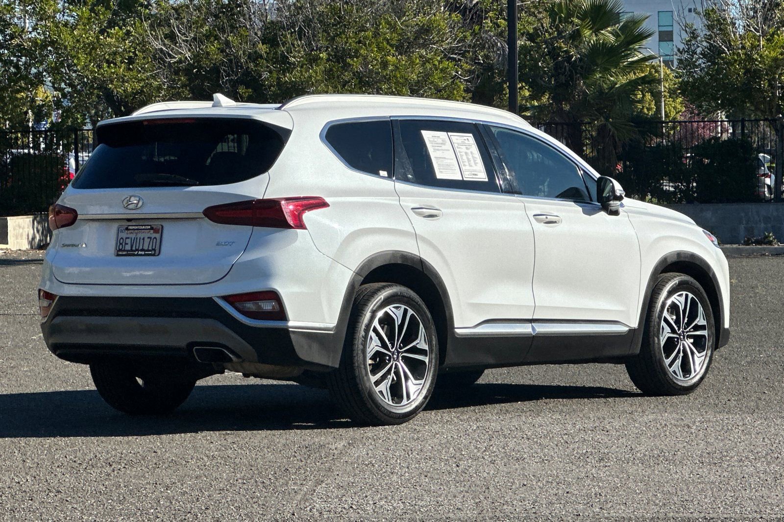 Used 2019 Hyundai Santa Fe FWD image 3
