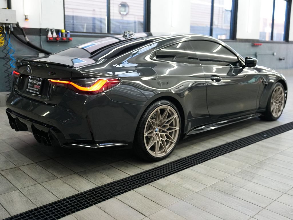 Used 2022 BMW M4 Competition w/ Executive Package RWD image 8