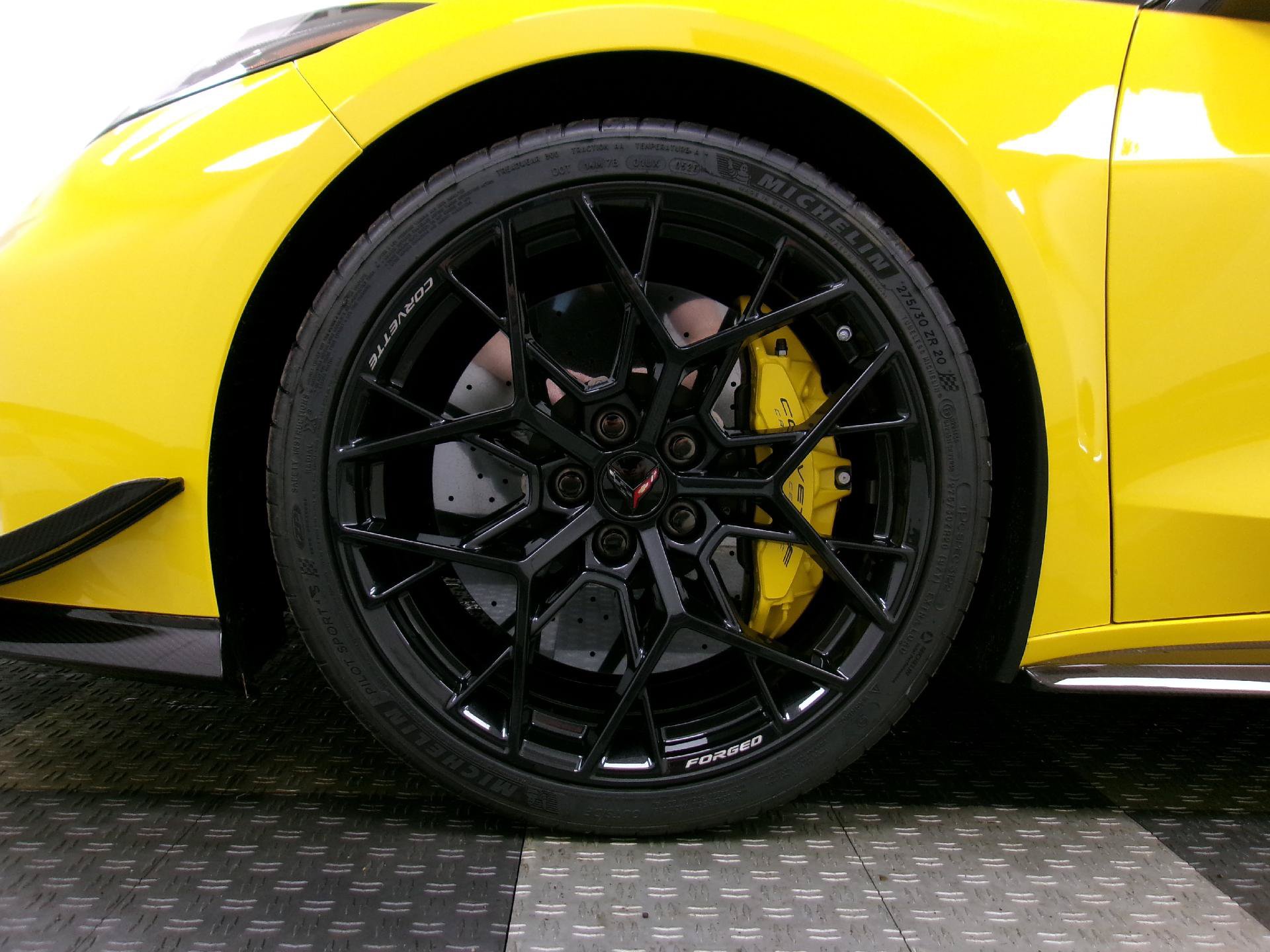 New 2026 Chevrolet Corvette ZR1 w/ ZR1 Carbon Fiber Aero Package RWD image 24