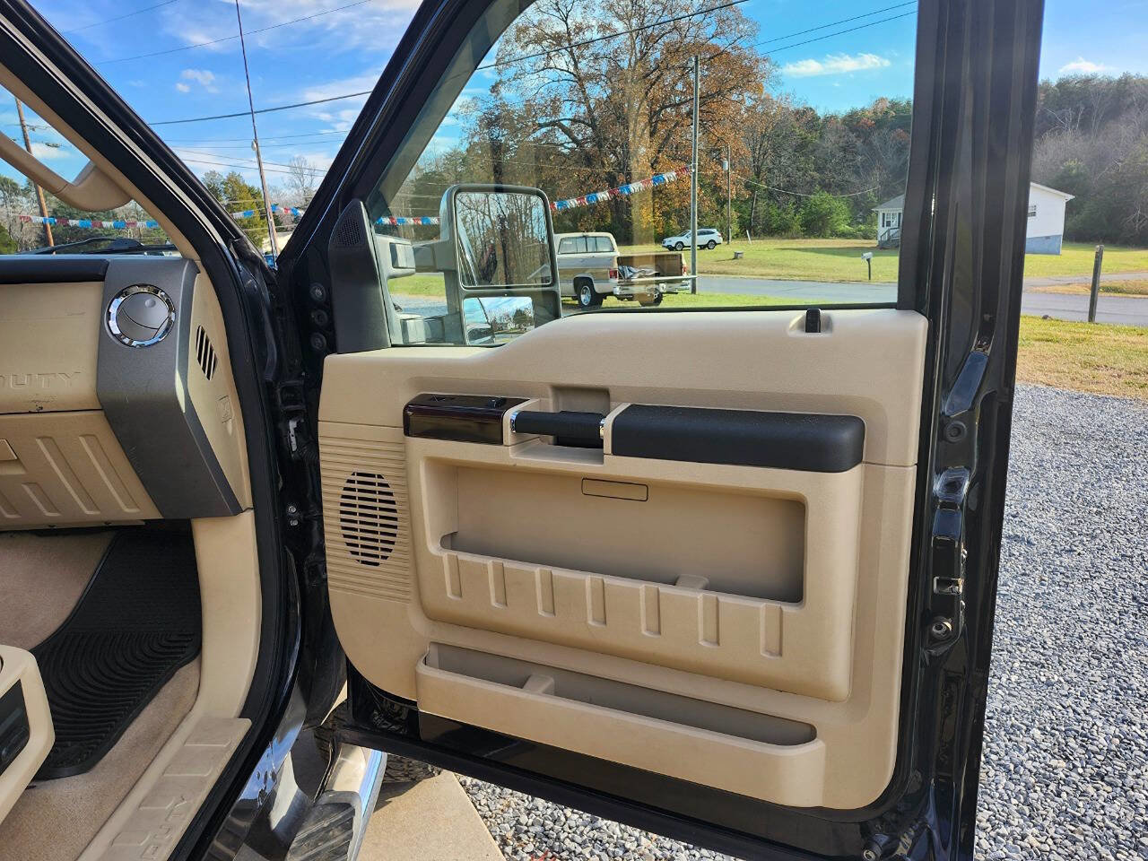 Used 2008 Ford F250 Lariat image 15