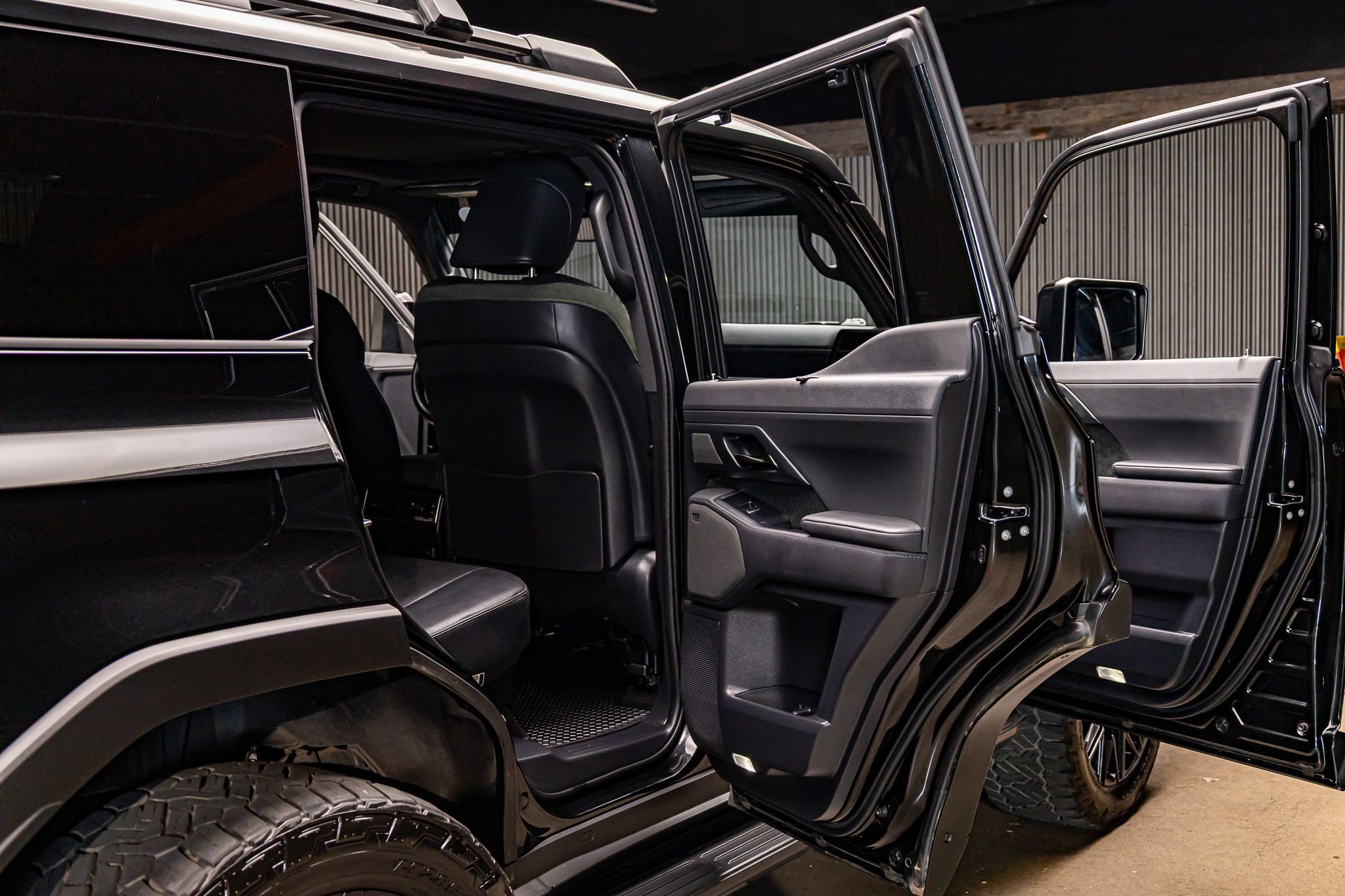 Used 2024 Lexus GX 550 image 26