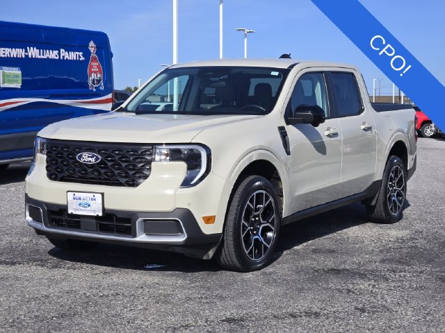 Certified 2025 Ford Maverick Lariat w/ 4K Tow Package AWD/4WD image 3