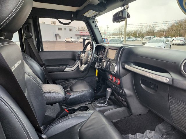 Used 2016 Jeep Wrangler Unlimited Rubicon image 11