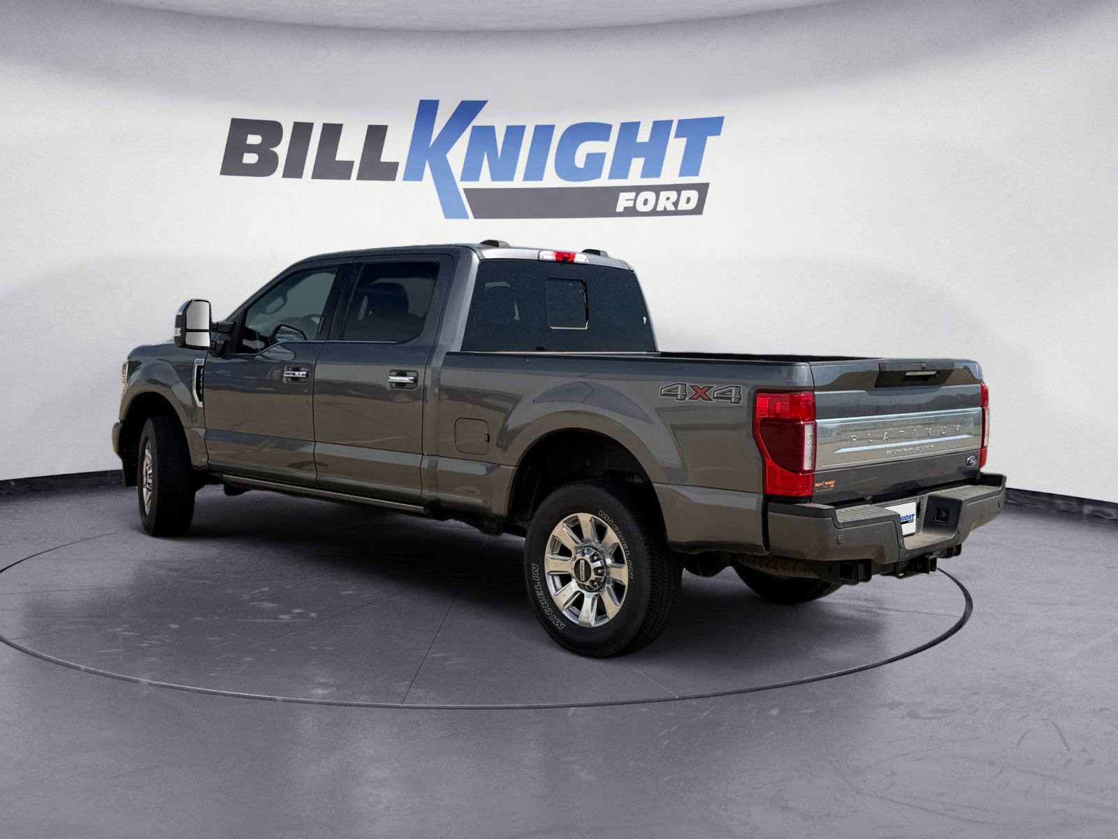 Used 2021 Ford F250 Platinum AWD/4WD image 3