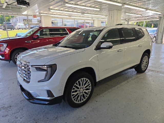Certified 2026 GMC Acadia Denali w/ Super Cruise Package AWD/4WD image 2