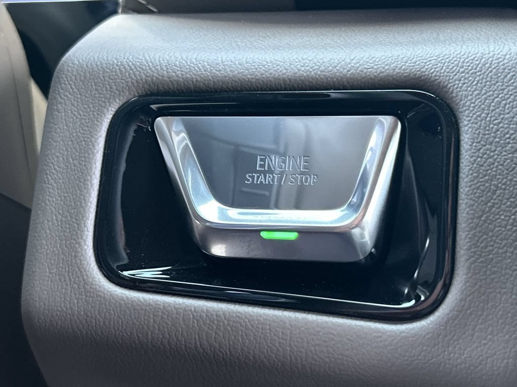 New 2026 GMC Yukon Denali AWD/4WD image 17