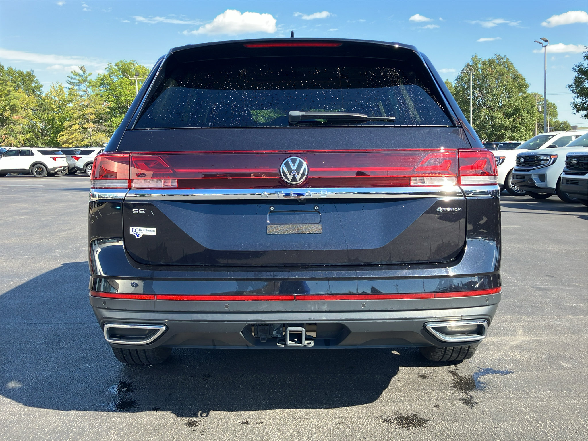 Used 2024 Volkswagen Atlas SE AWD/4WD image 5