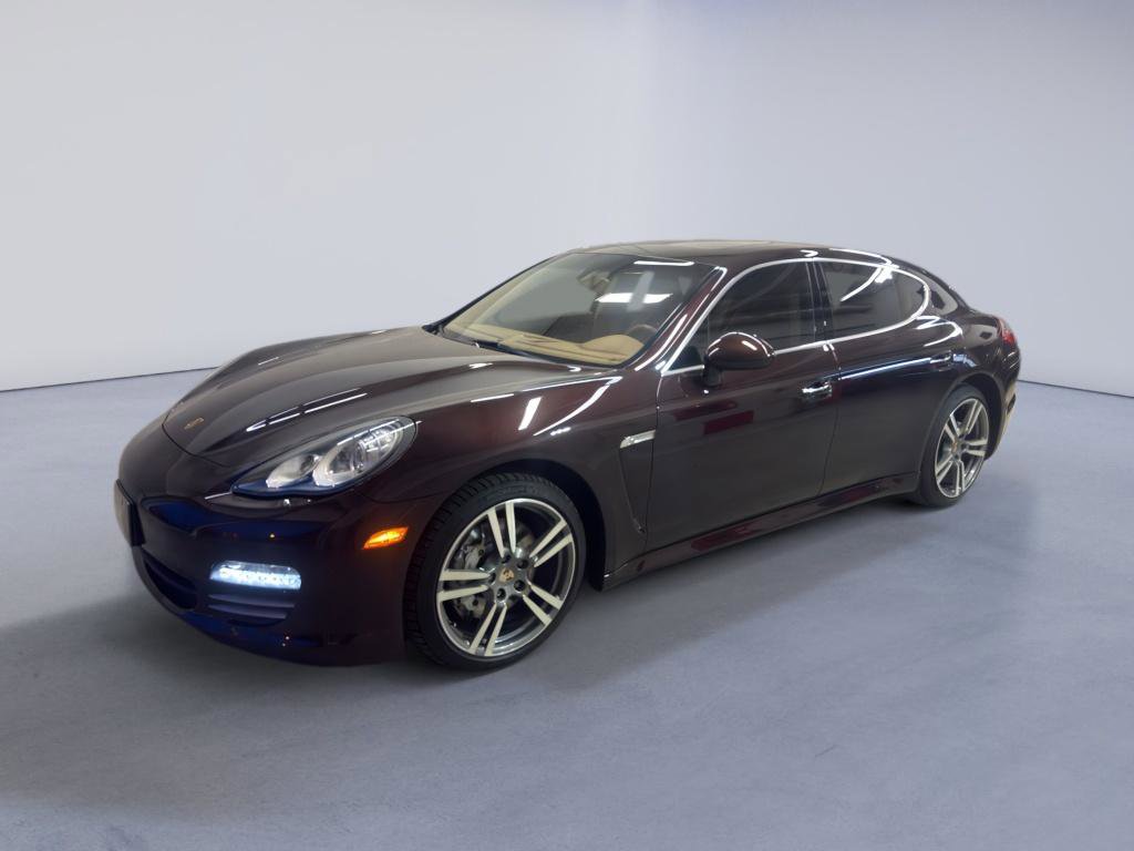 Used 2010 Porsche Panamera S RWD image 3