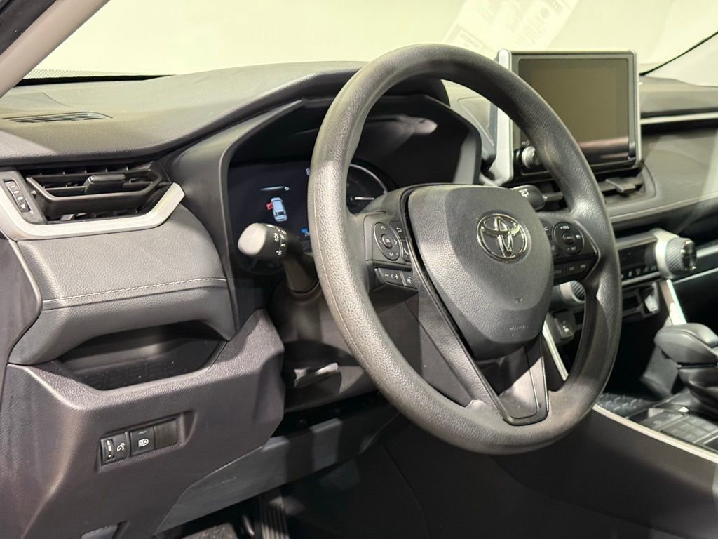 Certified 2025 Toyota RAV4 XLE image 17