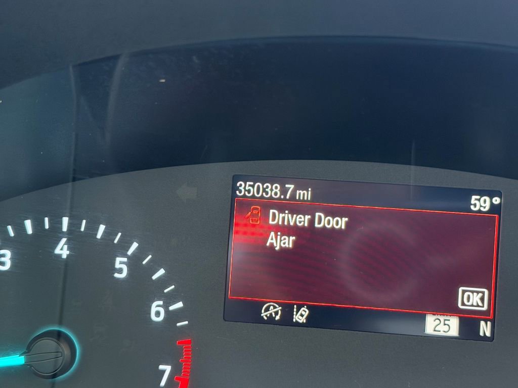 Used 2022 Ford Escape SEL AWD/4WD image 28