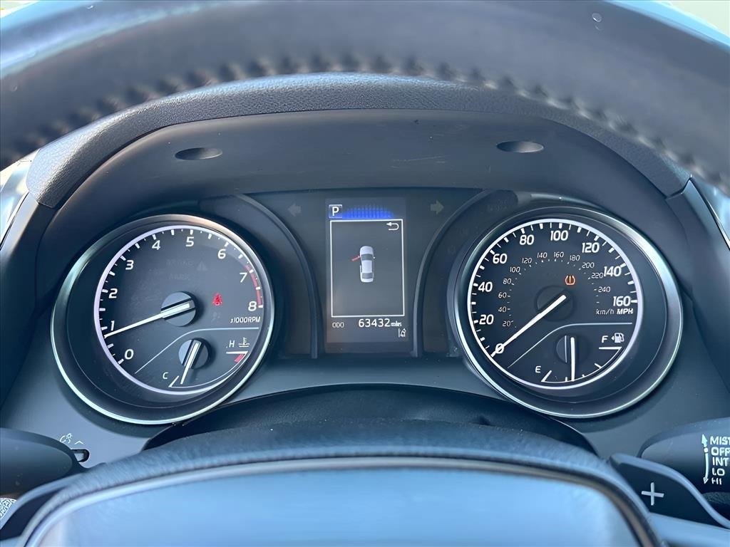 Used 2023 Toyota Camry SE image 18
