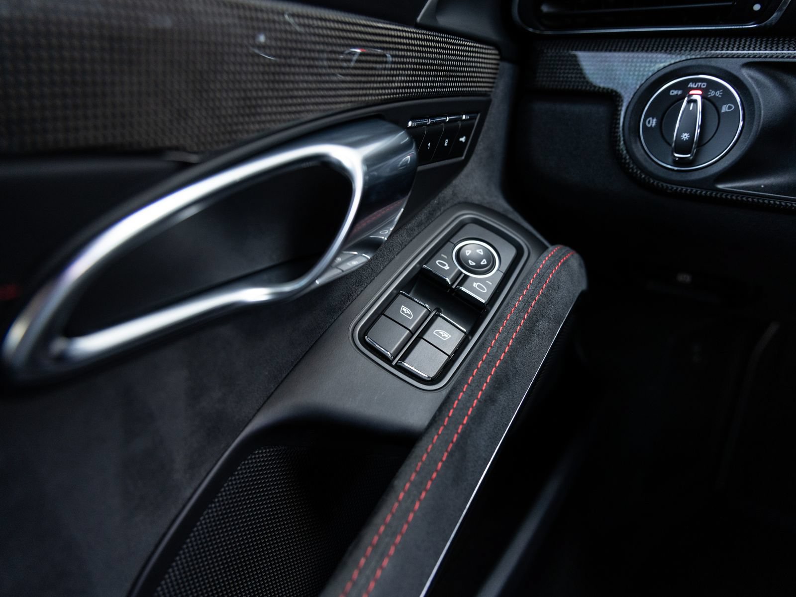 Certified 2019 Porsche 911 Carrera GTS RWD image 22