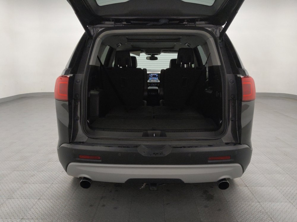 Used 2019 GMC Acadia SLT w/ LPO, Floor Liner Package image 29