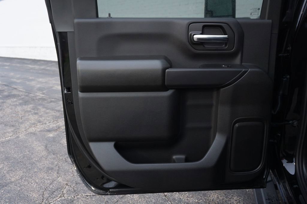 New 2026 Chevrolet Silverado 2500 Custom w/ Custom Value Package image 21