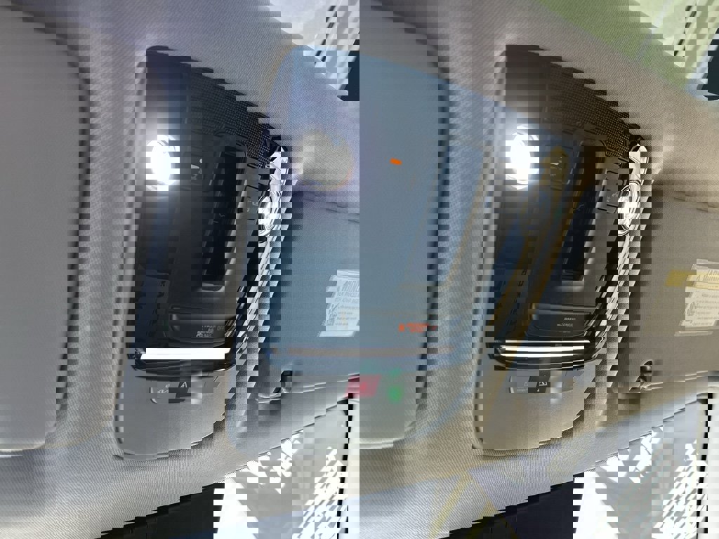 New 2026 Kia Sportage EX image 28