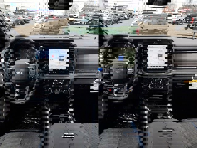 New 2026 Ford F350 Platinum w/ FX4 Off-Road Package image 36