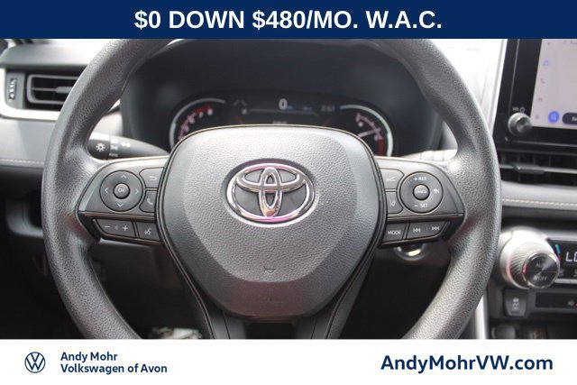 Used 2025 Toyota RAV4 XLE AWD/4WD image 27